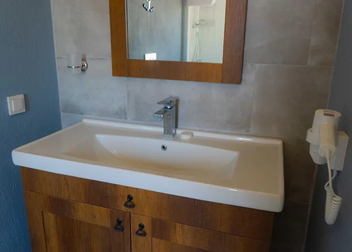 Cati Boutique אלאקאטי