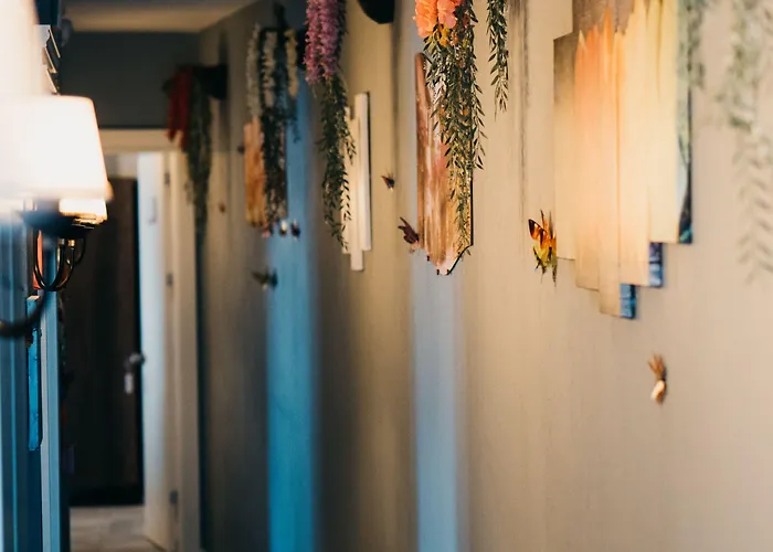 מלון Cati Boutique *