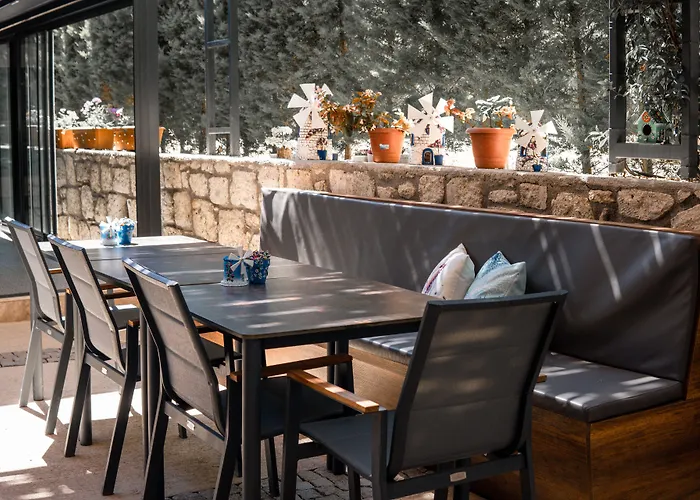 מלון Cati Boutique *