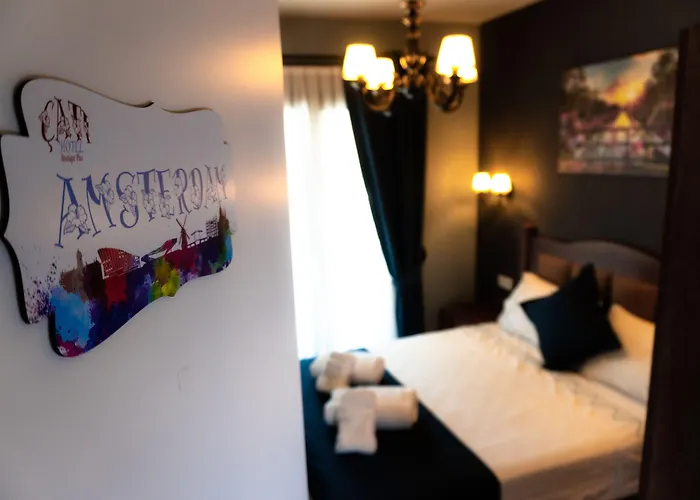 מלון Cati Boutique אלאקאטי