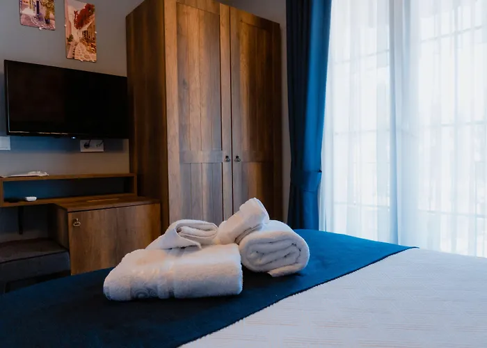 Cati Boutique * אלאקאטי